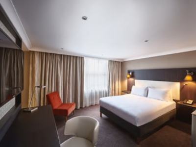suite - hotel doubletree by hilton london - ealing - london, united kingdom