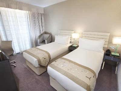 bedroom 1 - hotel dorsett shepherds bush - london, united kingdom