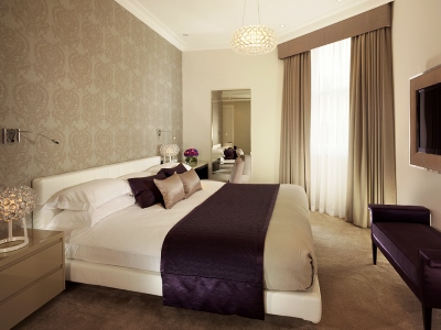 bedroom 6 - hotel taj 51 buckingham gate - london, united kingdom