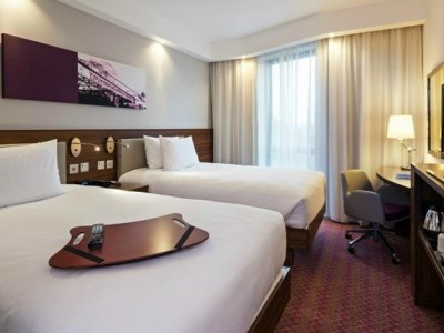 bedroom 1 - hotel hampton by hilton london waterloo - london, united kingdom