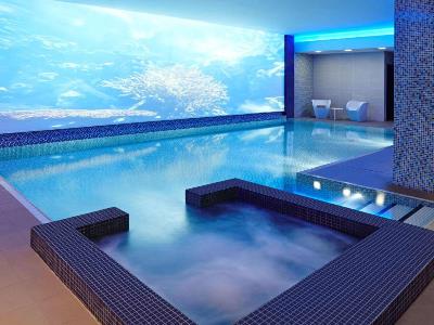 indoor pool - hotel novotel london blackfriars - london, united kingdom