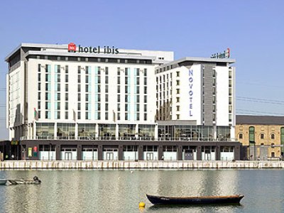 exterior view - hotel ibis london excel docklands - london, united kingdom