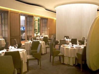restaurant - hotel the dorchester - london, united kingdom