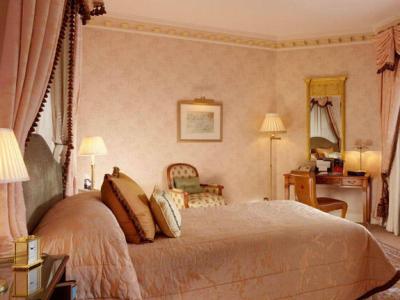 bedroom 1 - hotel the dorchester - london, united kingdom