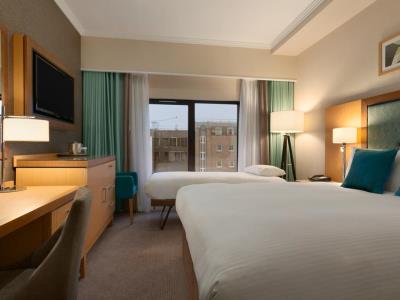 bedroom 1 - hotel doubletree by hilton london victoria - london, united kingdom
