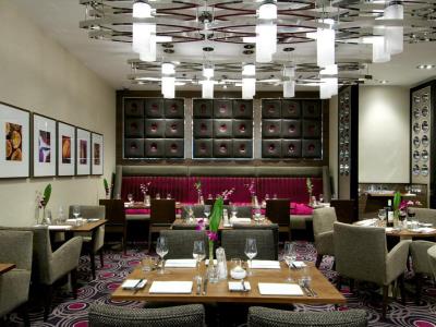 restaurant - hotel doubletree by hilton london victoria - london, united kingdom