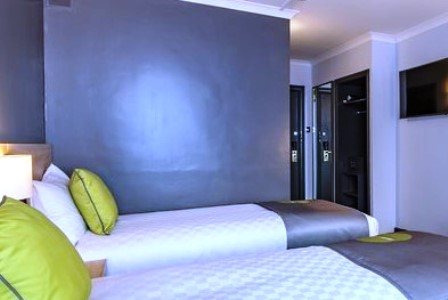 bedroom 2 - hotel thistle express luton - luton, united kingdom