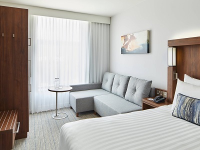 bedroom 1 - hotel courtyard by marriott luton airport - luton, united kingdom