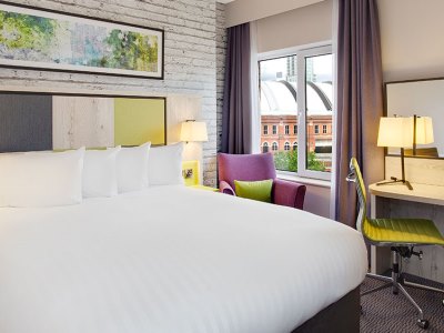 bedroom - hotel leonardo hotel manchester central - manchester, united kingdom