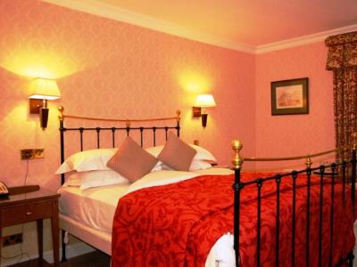 bedroom 1 - hotel etrop grange - manchester, united kingdom