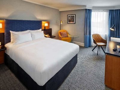 bedroom - hotel doubletree by hilton manchester airport - manchester, united kingdom