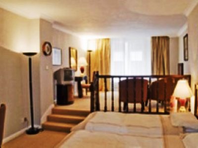 bedroom 5 - hotel britannia - manchester, united kingdom
