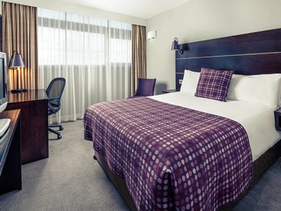 bedroom 3 - hotel mercure manchester piccadilly - manchester, united kingdom