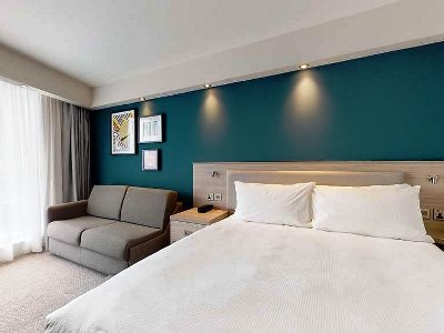 bedroom 3 - hotel hampton manchester northern quarter - manchester, united kingdom