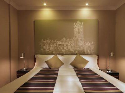 bedroom - hotel townhouse - manchester, united kingdom