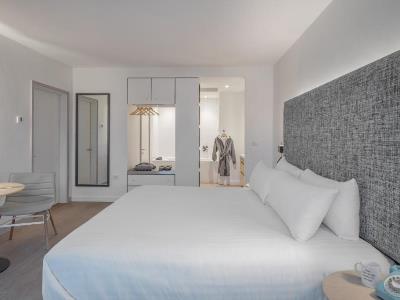 bedroom 6 - hotel innside newcastle - newcastle u tyne, united kingdom