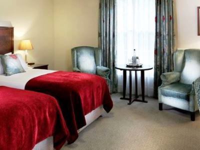 bedroom 4 - hotel macdonald linden hall golf country club - newcastle u tyne, united kingdom