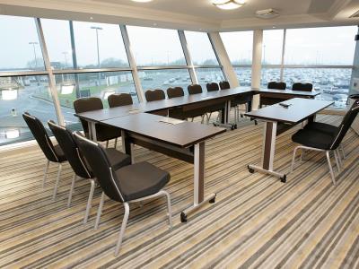 conference room - hotel doubletree by hilton intl airport - newcastle u tyne, united kingdom