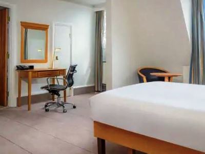 bedroom 2 - hotel hilton nottingham - nottingham, united kingdom