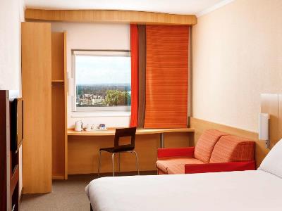bedroom 2 - hotel ibis nottingham centre - nottingham, united kingdom