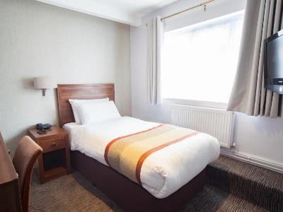 bedroom - hotel the holt - oxford, united kingdom