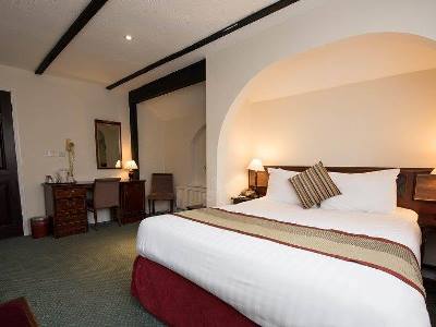 bedroom 1 - hotel the holt - oxford, united kingdom