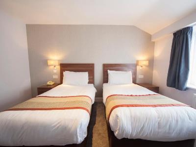 bedroom 5 - hotel the holt - oxford, united kingdom