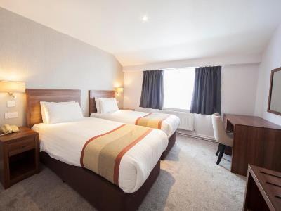 bedroom 6 - hotel the holt - oxford, united kingdom