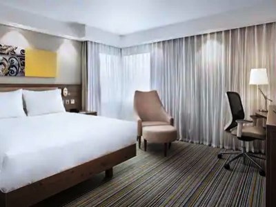 bedroom - hotel hampton by hilton oxford - oxford, united kingdom