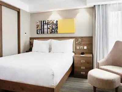 bedroom 1 - hotel hampton by hilton oxford - oxford, united kingdom