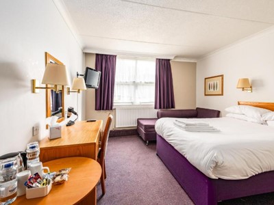 bedroom - hotel milestone peterborough,sure collection - peterborough, united kingdom