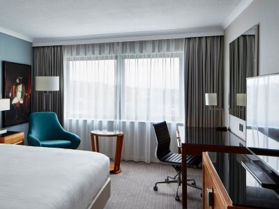 bedroom - hotel portsmouth marriott - portsmouth, united kingdom