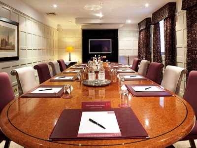 conference room - hotel mercure salisbury white hart - salisbury, united kingdom