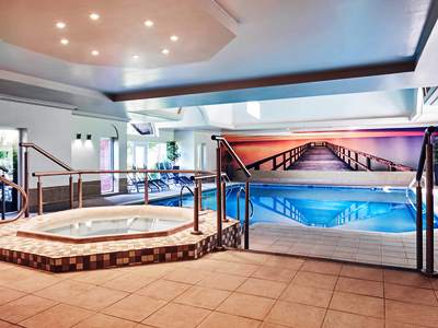 indoor pool - hotel mercure albrighton hall hotel and spa - shrewsbury, united kingdom
