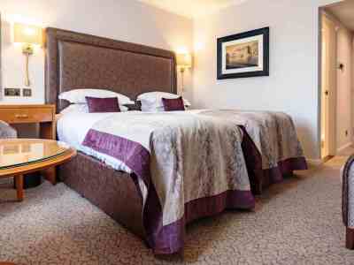 bedroom 4 - hotel swan's nest - stratford-upon-avon, united kingdom