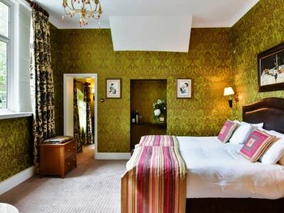bedroom 2 - hotel charlecote pheasant - stratford-upon-avon, united kingdom