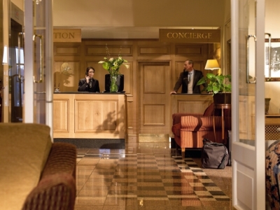 lobby - hotel macdonald old england hotel and spa - windermere, united kingdom