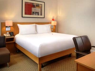 bedroom 3 - hotel hilton york - york, united kingdom