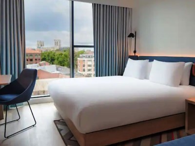 bedroom - hotel hampton by hilton york piccadilly - york, united kingdom
