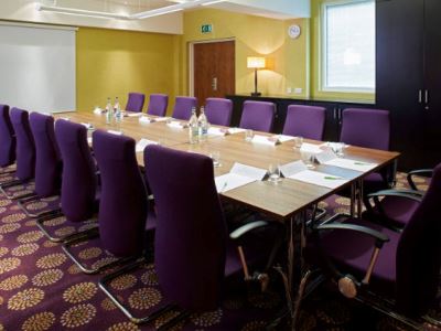 conference room - hotel courtyard london gatwick airport - gatwick airport, united kingdom