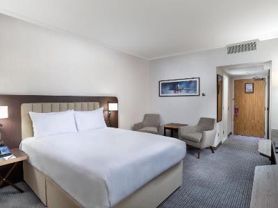bedroom 1 - hotel hilton gatwick airport - gatwick airport, united kingdom