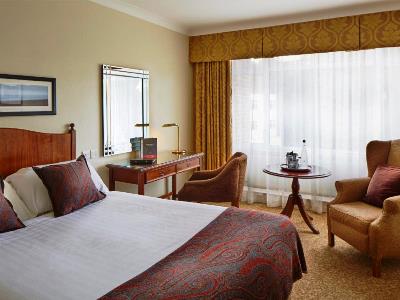 bedroom - hotel macdonald berystede - ascot, united kingdom
