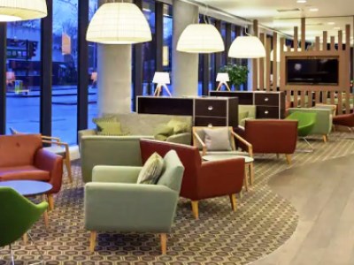 lobby - hotel hampton by hilton ashford international - ashford, united kingdom