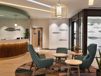lobby - hotel hampton by hilton torquay - torquay, united kingdom