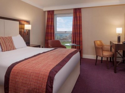 bedroom 1 - hotel the telford hotel, spa and golf resort - telford, united kingdom