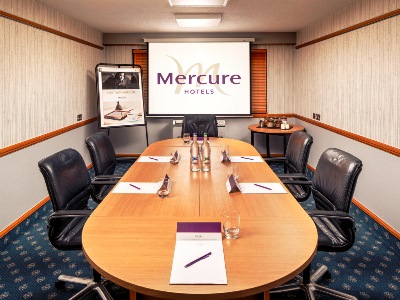 conference room - hotel mercure livingston - livingston, united kingdom