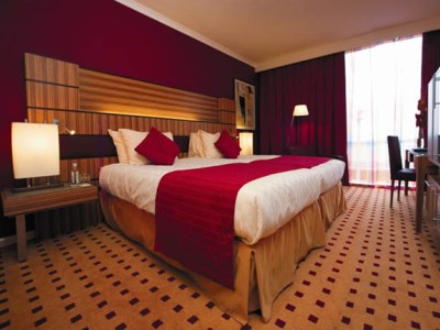 bedroom - hotel radisson blu london stansted airport - stansted, united kingdom