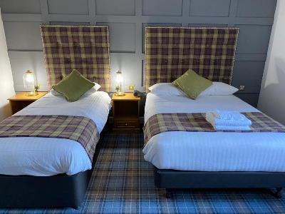 bedroom 4 - hotel royal dunkeld - dunkeld, united kingdom
