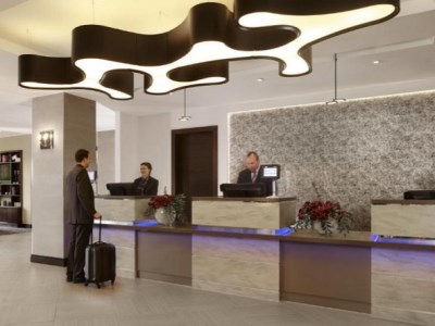 lobby - hotel doubletree by hilton - woking, united kingdom