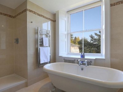 bathroom - hotel macdonald leeming house - watermillock, united kingdom